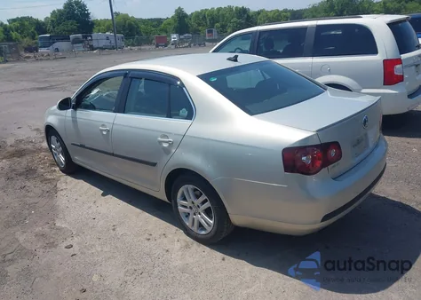 2010 Volkswagen Jetta Tdi from USA, damaged, VIN 3VWRL7AJ6AM172835